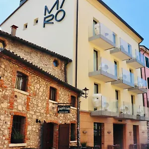 https://hotel-miro-lake-garda.hotelinveneto.com